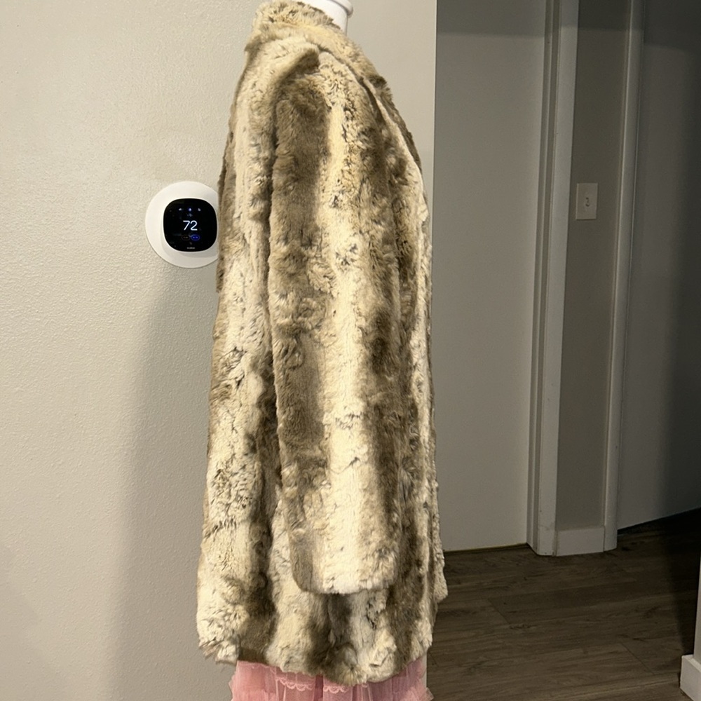 Baldwin Leonore Faux Fur Coat Women's Tan Faux Fur Coat Size Medium, - Picture 8 of 10